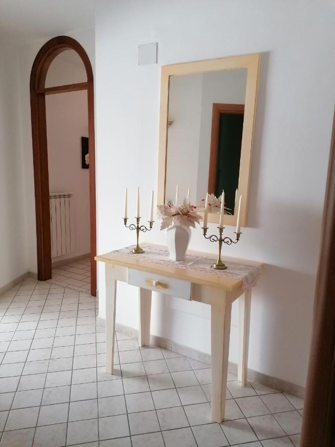 La Casa Del Gelso Fiorito Lejlighed Eboli Eksteriør billede